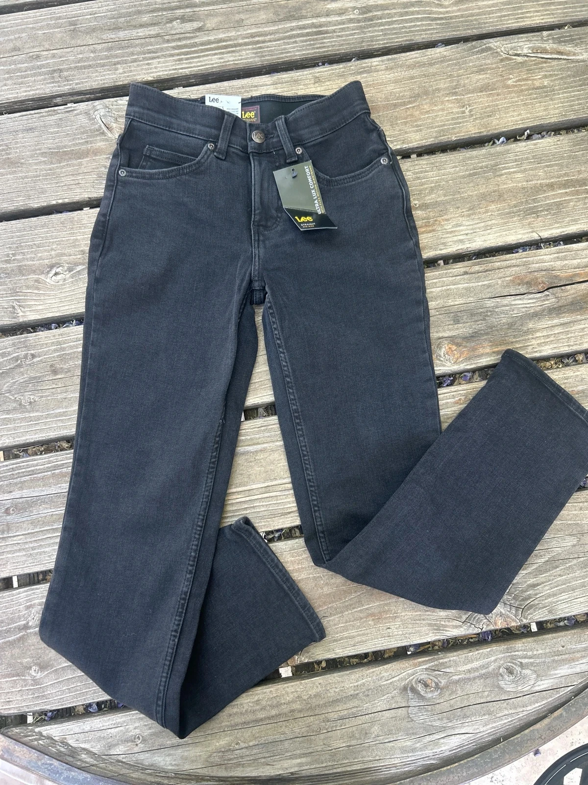 Jean Lee neuf taille W25 L31 Modèle coupe droite noir